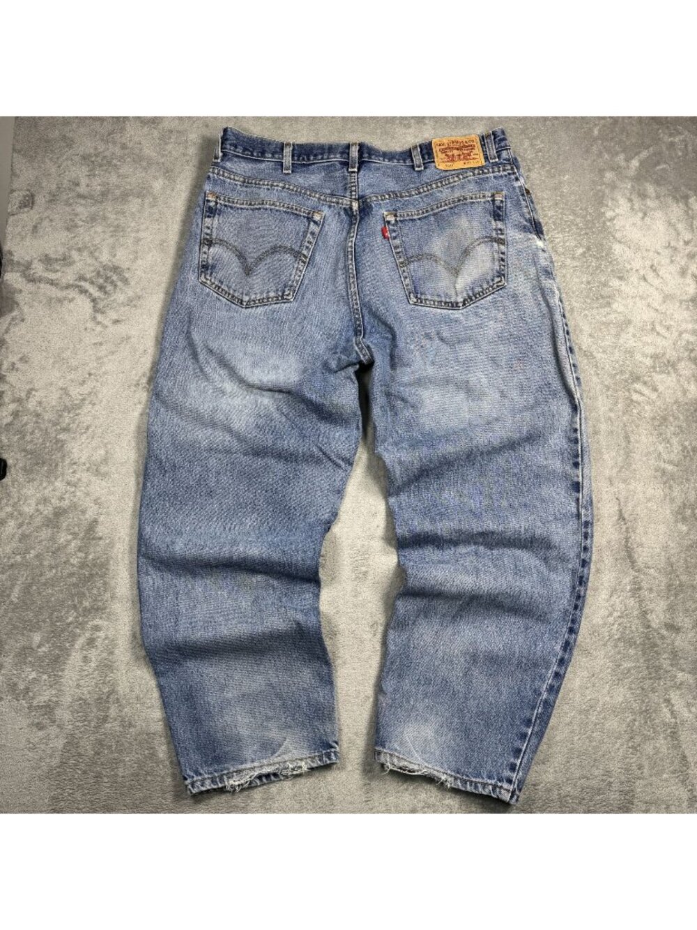 Y2K Distressed Levis 560 Comfort Fit Tapered Leg Jeans Mens 38x30 Light Wash